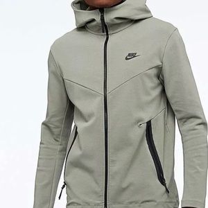 Nike Tech Fleece Hoodie Zip Up Jacket Gray Black